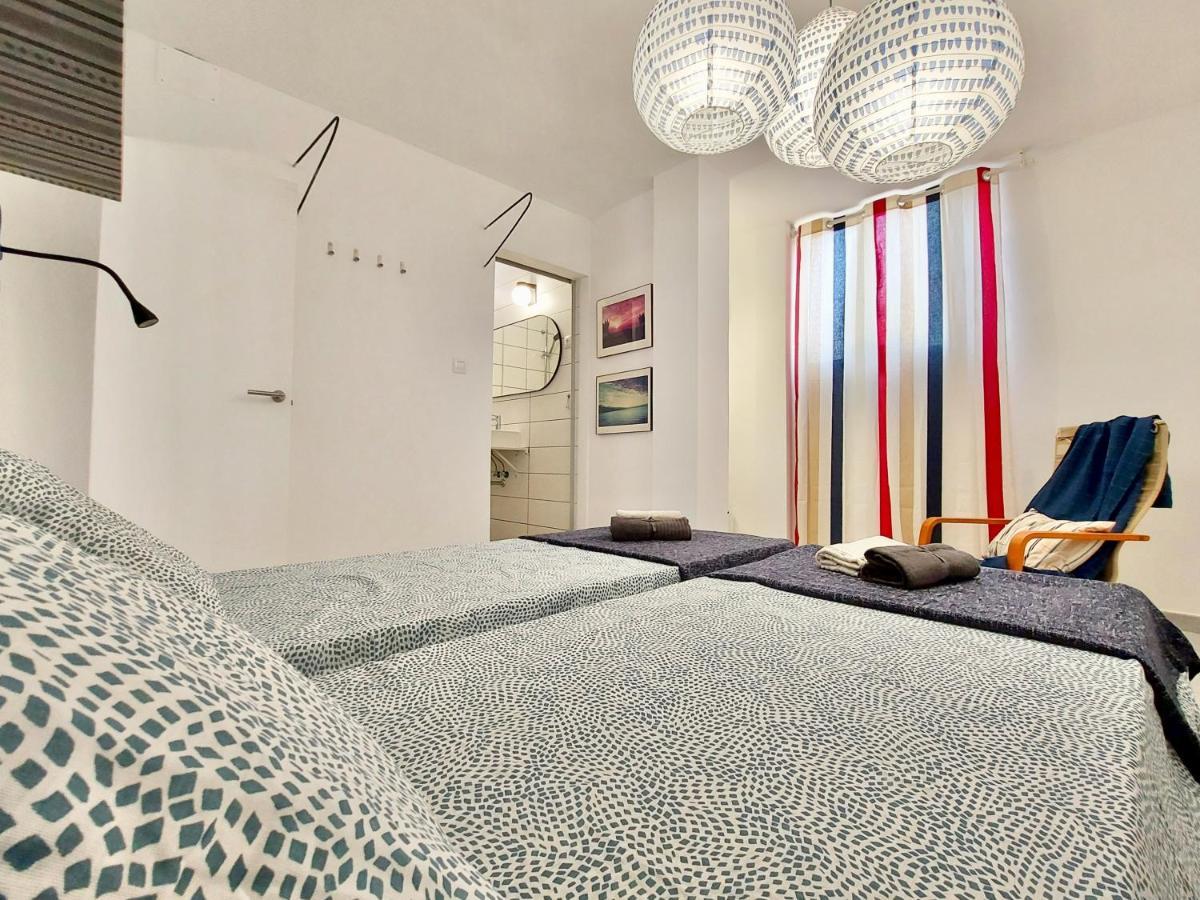 Apartament Casa Ana Con Jardin *