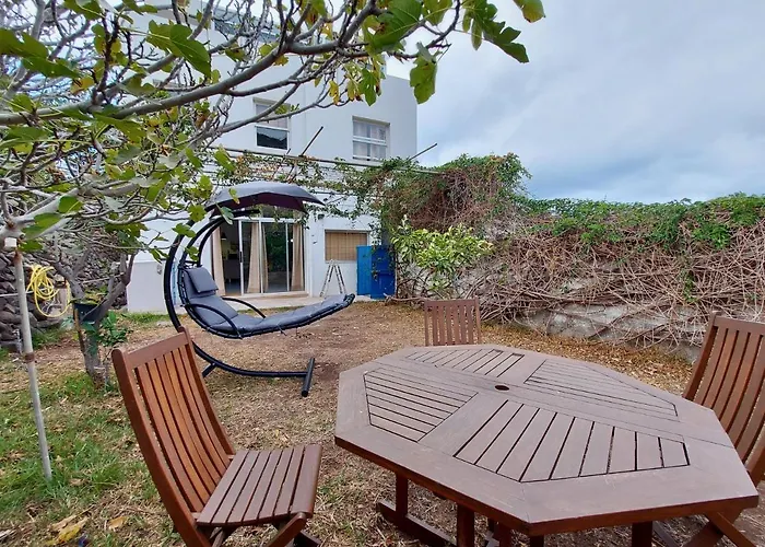 Casa Ana Con Jardin